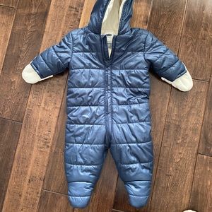 SOLD Old Navy Baby Snowsuit, 3-6 months NWOT
